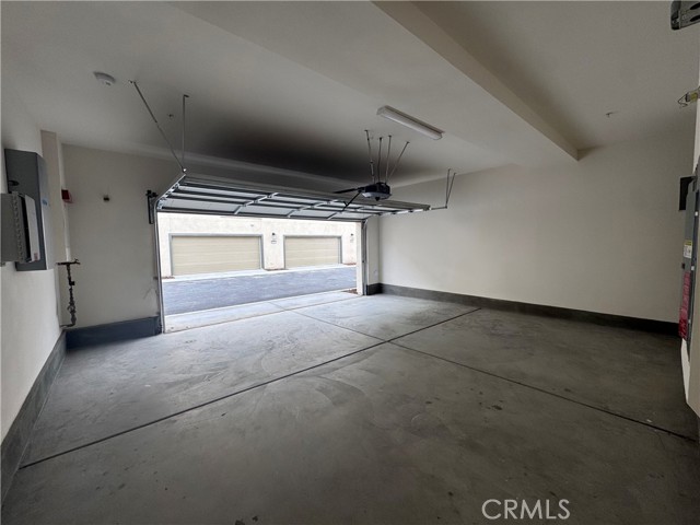 12865 Denali Way, Eastvale CA: https://media.crmls.org/medias/2a916d51-f009-4a80-b583-6efebbdc2b81.jpg