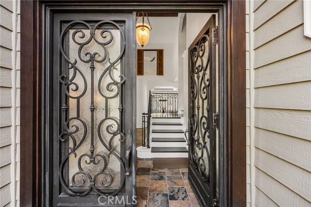 Detail Gallery Image 7 of 63 For 2281 Orchard Dr, Newport Beach,  CA 92660 - 3 Beds | 3 Baths