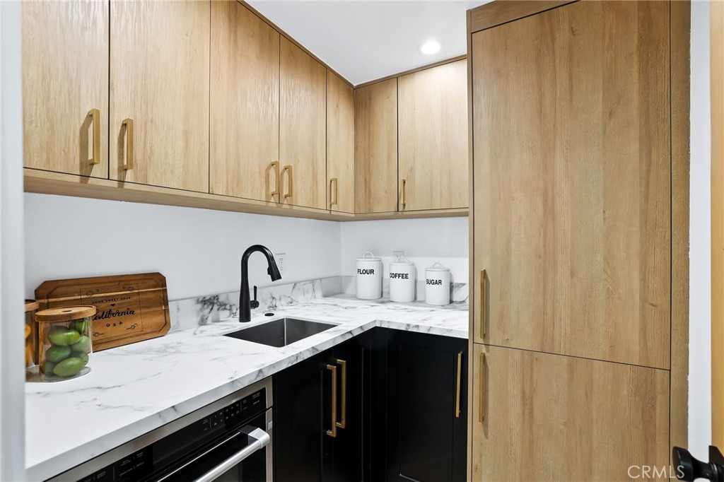 MLS #OC26157556 image #9