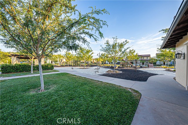 Detail Gallery Image 33 of 38 For 66 Furlong, Irvine,  CA 92602 - 4 Beds | 4/1 Baths