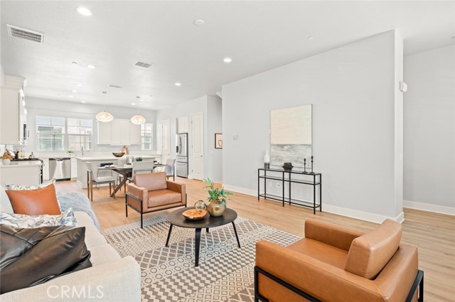 15950 Ellington Way, Chino Hills CA: https://media.crmls.org/medias/2a94a9ff-e206-4b4d-8398-1bdbcb16fea2.jpg