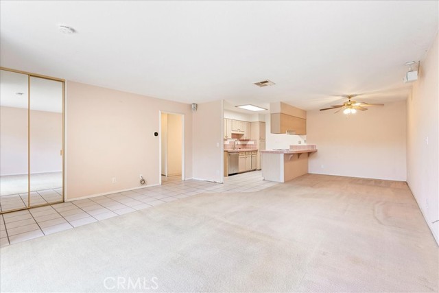 23401 Via San Miguel, Aliso Viejo CA: https://media.crmls.org/medias/2a9576de-81ec-43da-80ea-5e9f5c45252a.jpg