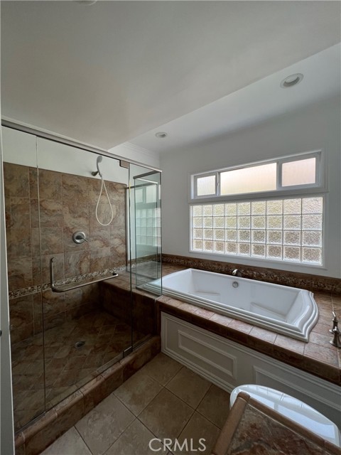 Detail Gallery Image 9 of 17 For 17141 Tribune, Granada Hills,  CA 91344 - 5 Beds | 4 Baths