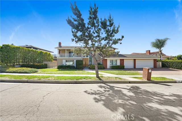 8606 Lindante Drive, Whittier CA: https://media.crmls.org/medias/2a96d13f-ec73-4128-917a-7dbab2daa0f1.jpg