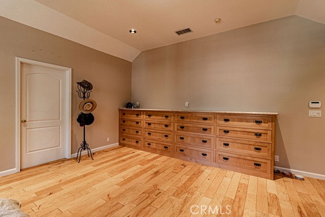 Image 20 of 66 For 16713 Sequoia Way
