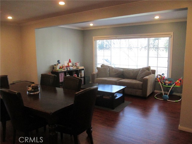 Detail Gallery Image 20 of 41 For 2281 Faust Ave, Long Beach,  CA 90815 - 3 Beds | 3 Baths