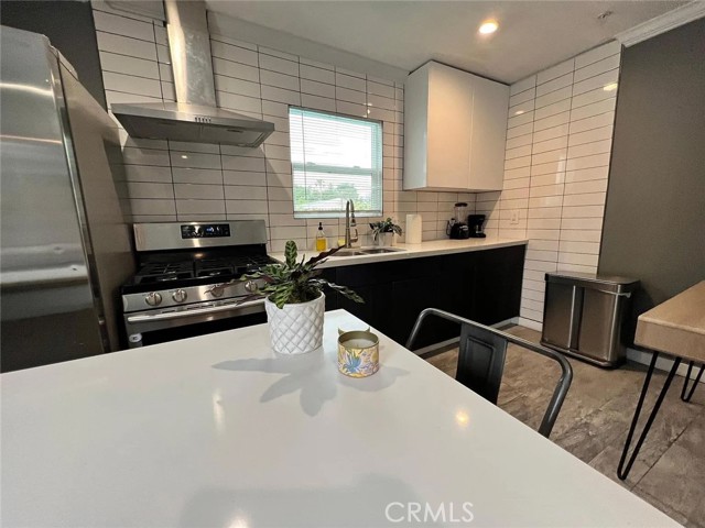 260 262 Del Monte Street, Pasadena CA: https://media.crmls.org/medias/2a97cea7-8fbd-453e-83df-b1f119e92939.jpg