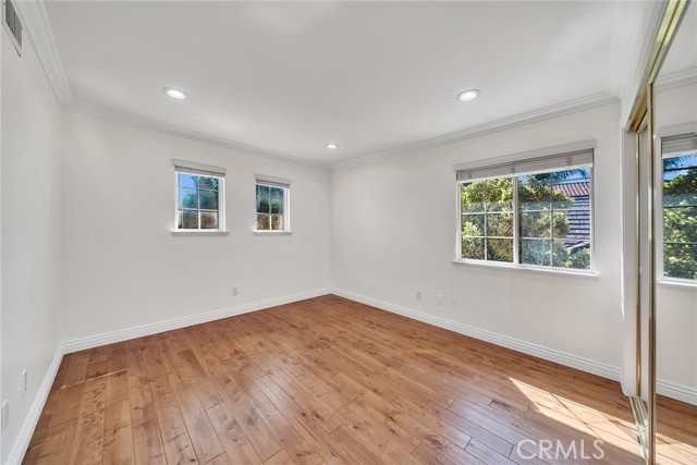Detail Gallery Image 28 of 33 For 2357 Laurelwood Dr, Thousand Oaks,  CA 91362 - 4 Beds | 3 Baths