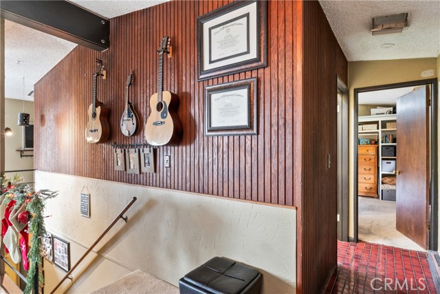 1944 Willow, Running Springs CA: https://media.crmls.org/medias/2a983666-d722-4195-aecd-d41ac13f2a25.jpg