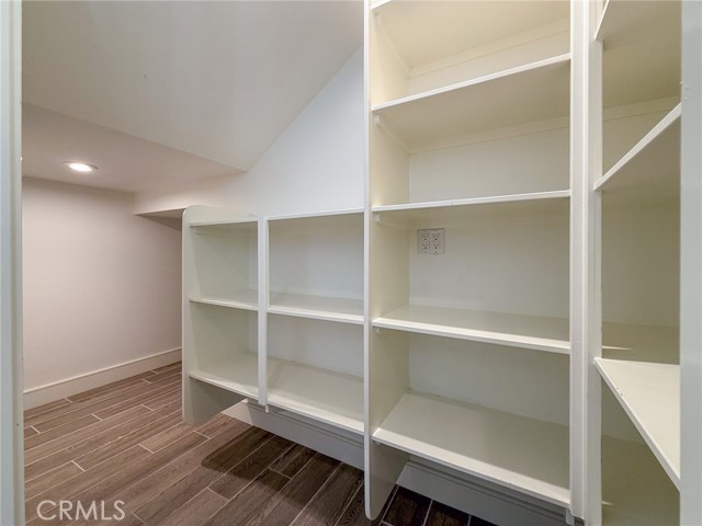 142 Dolci, Irvine CA: https://media.crmls.org/medias/2a9866c0-b268-43ca-9b86-f37bab22c421.jpg