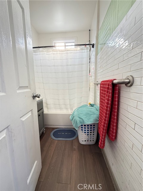 Detail Gallery Image 7 of 11 For 1963 E 111th St, Los Angeles,  CA 90059 - – Beds | – Baths