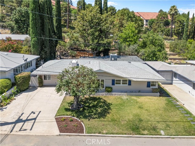 11170 Rosarita Drive, Loma Linda CA: https://media.crmls.org/medias/2a98d40d-fe68-43cf-ac22-8f2ba4af85ba.jpg