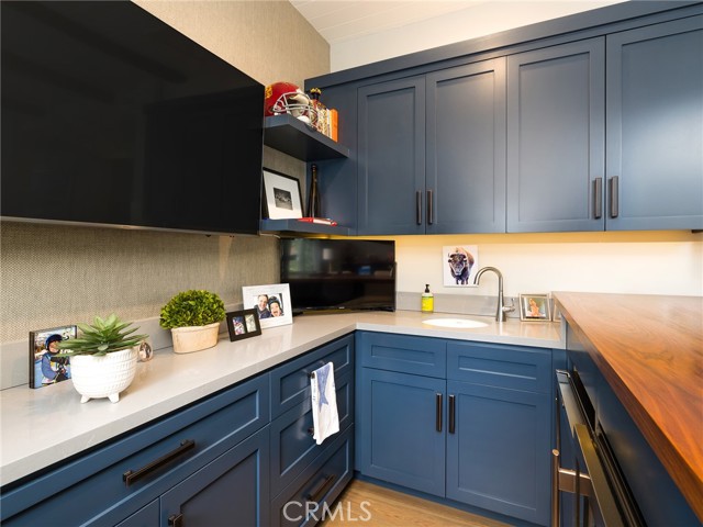 801 18th Street, Manhattan Beach, California 90266, 4 Bedrooms Bedrooms, ,4 BathroomsBathrooms,Residential,Sold,18th,SB24108757