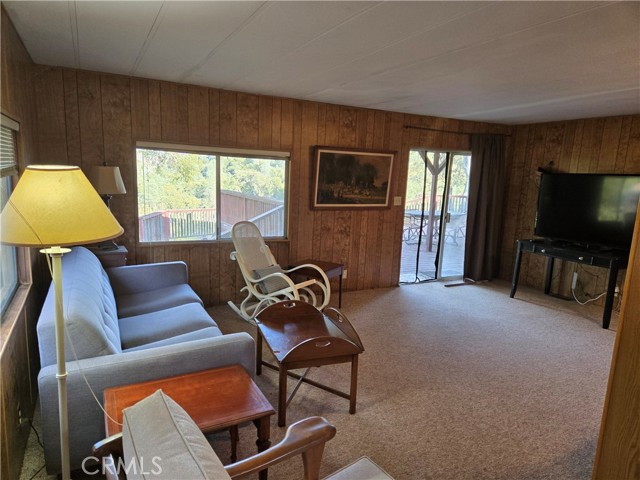 Detail Gallery Image 7 of 7 For 5505 Whispering Pines Ln, Paso Robles,  CA 93446 - 2 Beds | 1 Baths