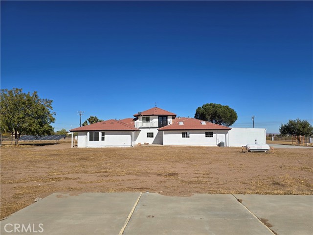 Detail Gallery Image 11 of 36 For 12940 Jenny St, Oak Hills,  CA 92344 - 5 Beds | 3/1 Baths