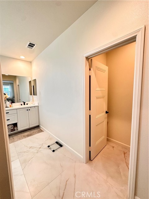 Detail Gallery Image 19 of 20 For 3939 S Sunrise Ave, Ontario,  CA 91761 - 4 Beds | 3 Baths