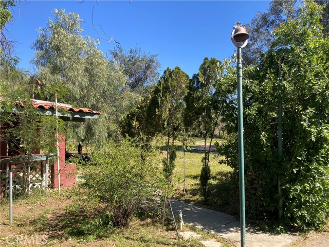 Detail Gallery Image 10 of 13 For 28875 10th, Lake Elsinore,  CA 92532 - 2 Beds | 2 Baths