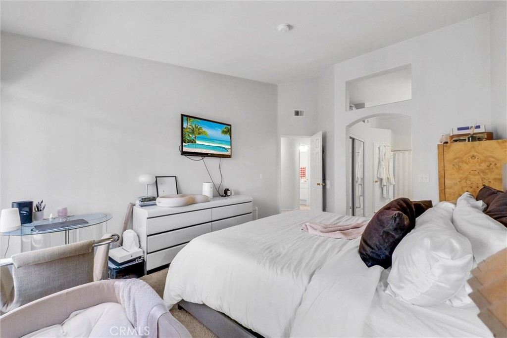 MLS #OC25254293 image #20