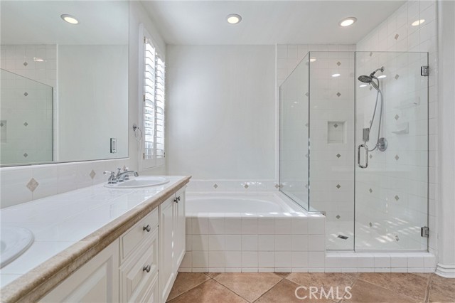 Detail Gallery Image 29 of 75 For 26839 Pinehurst Dr, Valencia,  CA 91355 - 3 Beds | 3 Baths