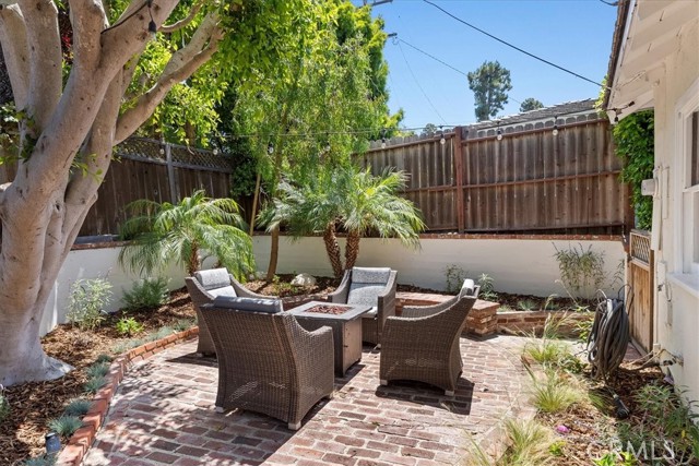 Detail Gallery Image 19 of 20 For 1137 via Coronel, Palos Verdes Estates,  CA 90274 - 3 Beds | 2 Baths