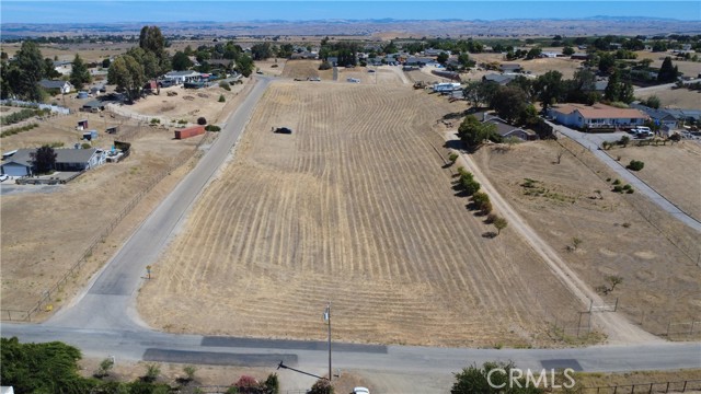 0 Prancing Deer Road, Paso Robles CA: https://media.crmls.org/medias/2a9c4068-e344-4a68-b7d4-ee1e4b6892ed.jpg