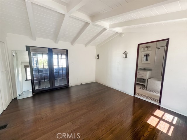 Detail Gallery Image 17 of 27 For 2444 the Strand, Hermosa Beach,  CA 90254 - 4 Beds | 3/1 Baths