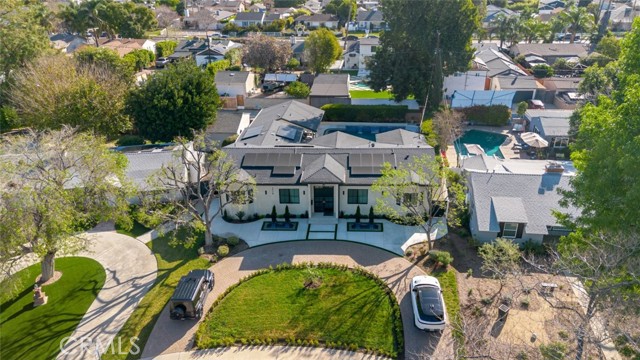 Detail Gallery Image 6 of 70 For 7714 Lasaine Ave, Northridge,  CA 91325 - 3 Beds | 4 Baths