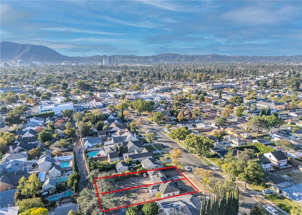 3309 Wedgewood Lane Burbank img 3