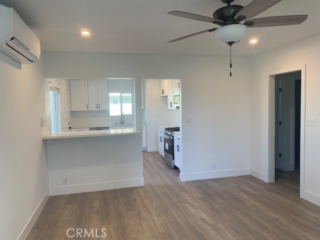 Detail Gallery Image 12 of 17 For 5340 S J, Oxnard,  CA 93033 - 4 Beds | 2/1 Baths