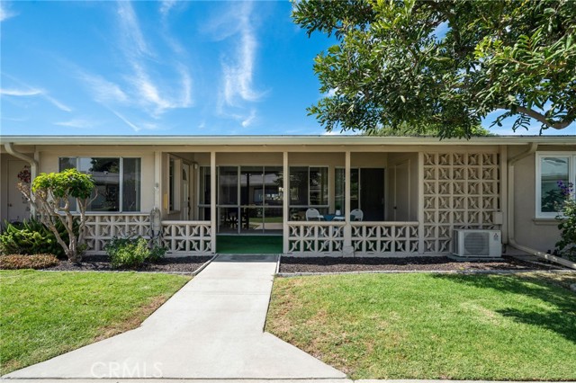 Detail Gallery Image 18 of 19 For 1740 Sunningdale Rd 16b,  Seal Beach,  CA 90740 - 2 Beds | 1 Baths