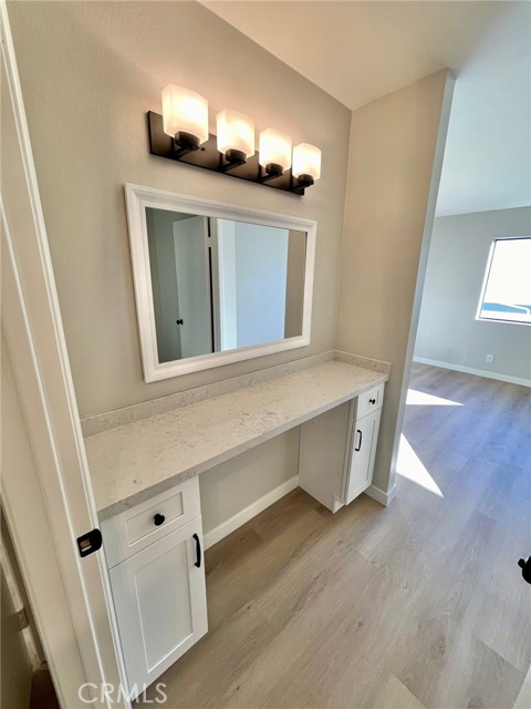 Detail Gallery Image 10 of 19 For 10475 Newhome Ave #5,  Sunland,  CA 91040 - 2 Beds | 2 Baths