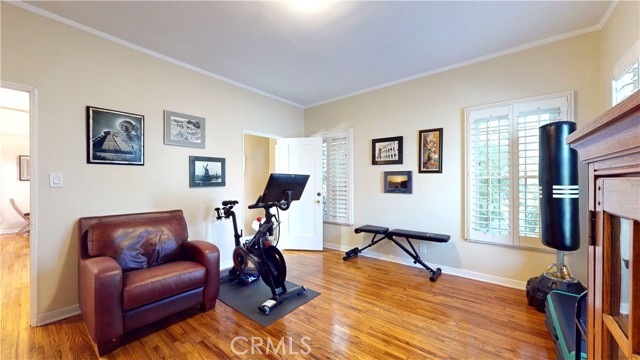 Detail Gallery Image 13 of 16 For 336 1/2 S Reeves Dr, Beverly Hills,  CA 90212 - 2 Beds | 1/1 Baths