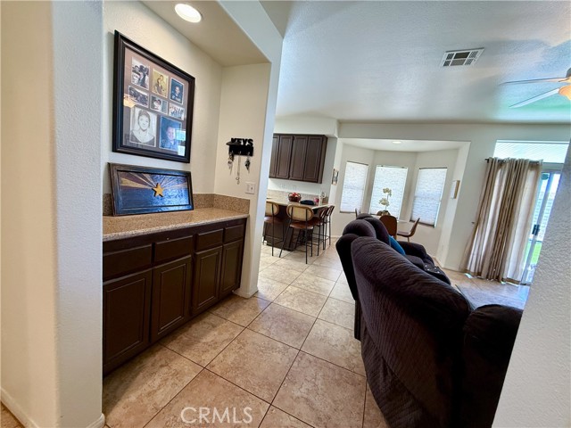 Detail Gallery Image 19 of 45 For 13251 Kirkwood, Victorville,  CA 92392 - 4 Beds | 3 Baths