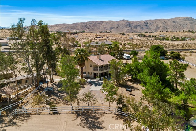 10431 Tussing Ranch Court, Apple Valley CA: https://media.crmls.org/medias/2a9fa61c-b6ab-4d24-a932-d2753e2b065a.jpg