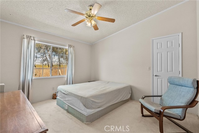 16818 Koch Street, Mojave CA: https://media.crmls.org/medias/2aa022da-f222-47da-a1a1-00ecb178e8a1.jpg