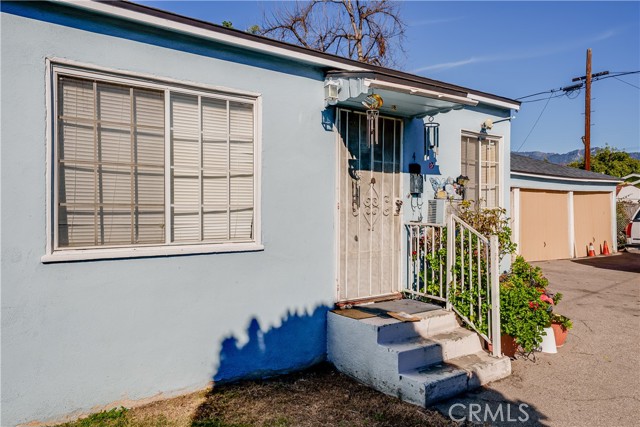 Detail Gallery Image 11 of 21 For 1758 Lincoln Ave, Pasadena,  CA 91103 - 4 Beds | 4 Baths