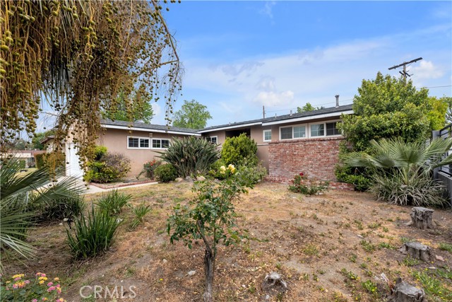 Detail Gallery Image 2 of 18 For 13449 Stagg St, Panorama City,  CA 91402 - 3 Beds | 2 Baths