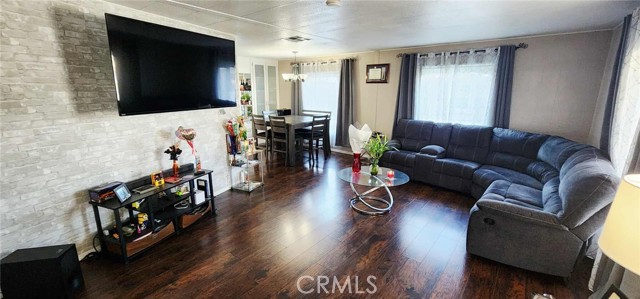 Detail Gallery Image 4 of 16 For 901 S 6th Ave #265,  Hacienda Heights,  CA 91745 - 3 Beds | 2 Baths