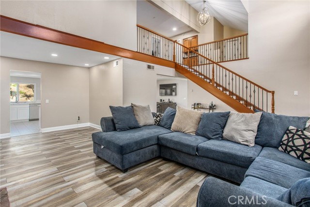 24156 Old Country Road, Moreno Valley CA: https://media.crmls.org/medias/2aa16ec2-0237-48cb-b0c7-295e3855d1ec.jpg