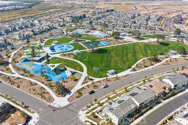 Detail Gallery Image 50 of 57 For 236 Yerba, Irvine,  CA 92618 - 4 Beds | 3/1 Baths