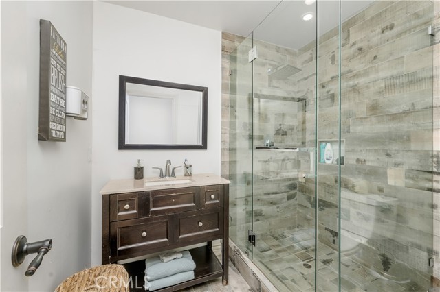 3677 Eddingham Avenue, Calabasas CA: https://media.crmls.org/medias/2aa279ad-8725-4fb8-a95b-ac4ff99271cd.jpg