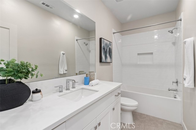Detail Gallery Image 29 of 50 For 554 Catalonia, Lake Forest,  CA 92630 - 4 Beds | 4 Baths