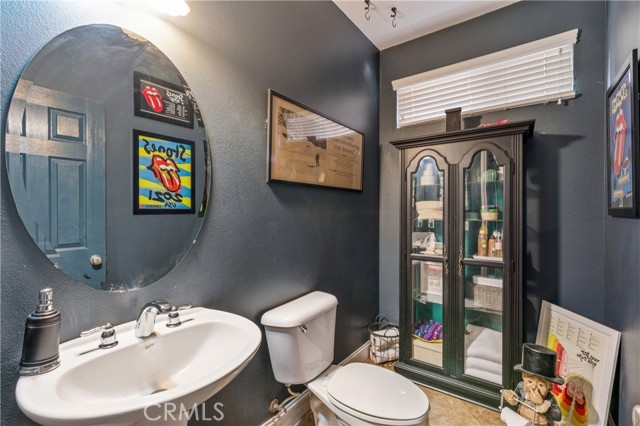 Detail Gallery Image 18 of 43 For 10889 Cameron Ct, Corona,  CA 92883 - 6 Beds | 4/1 Baths