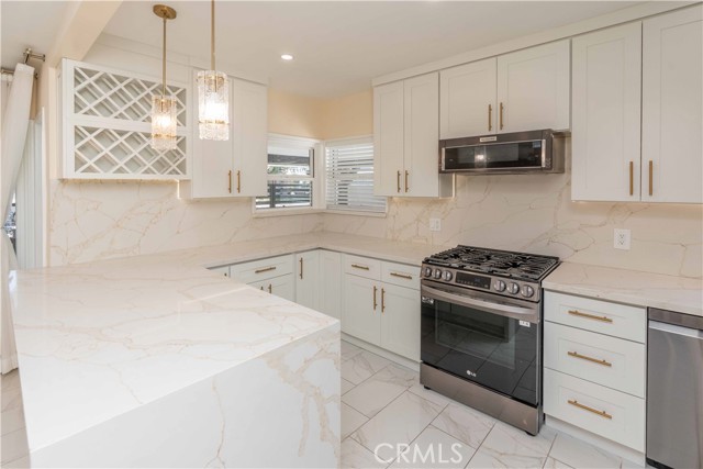 Detail Gallery Image 12 of 44 For 536 Myrtle St, Glendale,  CA 91203 - 2 Beds | 2 Baths
