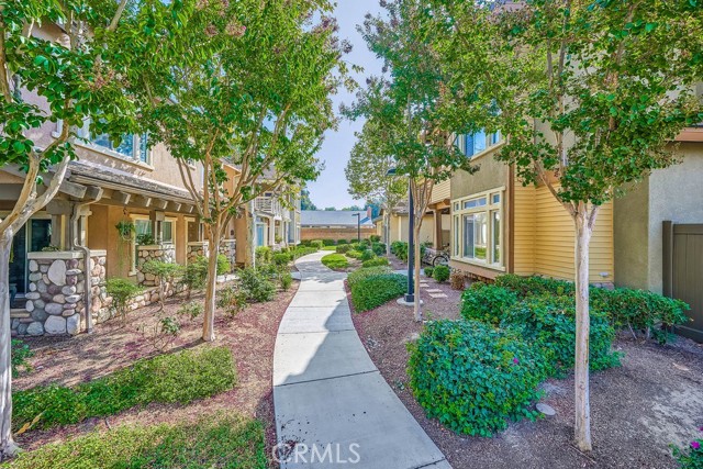 Detail Gallery Image 2 of 68 For 4939 Plumtree Ct, Riverside,  CA 92504 - 3 Beds | 2/1 Baths