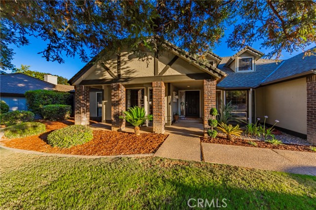 Detail Gallery Image 5 of 75 For 779 E Cole Ave, Fresno,  CA 93720 - 4 Beds | 2/1 Baths