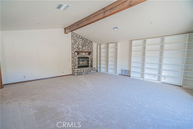 5329 Hubbard Road, Acton CA: https://media.crmls.org/medias/2aa512bd-bff1-489f-b122-20f0fe1bce92.jpg