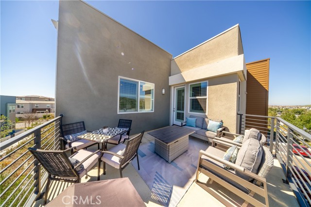 Detail Gallery Image 28 of 31 For 151 Sash, Irvine,  CA 92618 - 4 Beds | 3/1 Baths