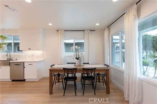 Detail Gallery Image 13 of 48 For 6830 E 10th St, Long Beach,  CA 90815 - 3 Beds | 2 Baths