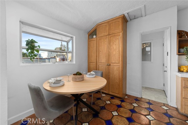 Detail Gallery Image 19 of 33 For 1119 Princeton Dr, Glendale,  CA 91205 - 2 Beds | 1 Baths